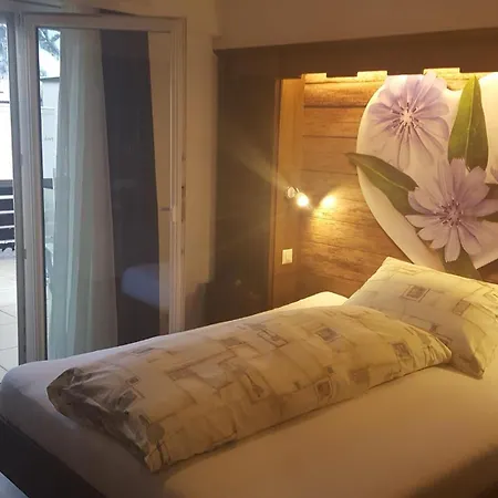 Hotel Dala & 3*