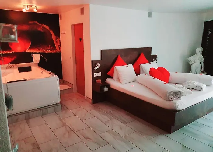 Dala & Ξενοδοχείο 3*