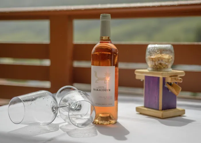 Dala & Ξενοδοχείο