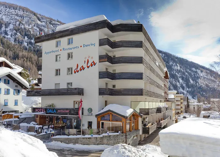 מלון Dala & 3*